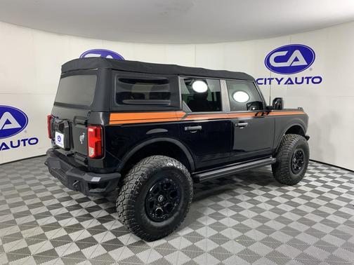 Shadow Black 2022 Ford Bronco