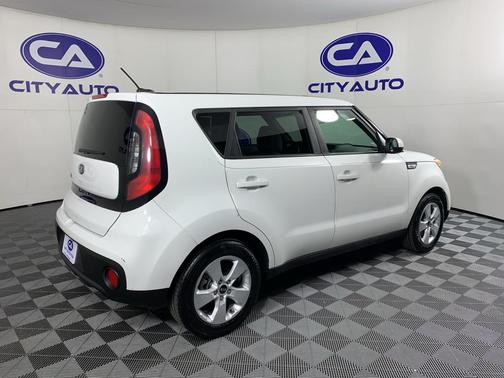 2018 Kia Soul Base