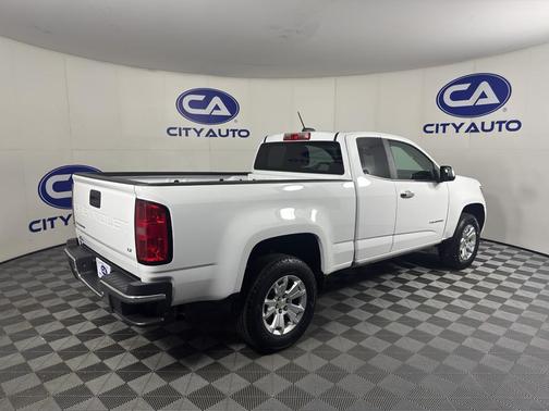 Summit White 2022 Chevrolet Colorado LT