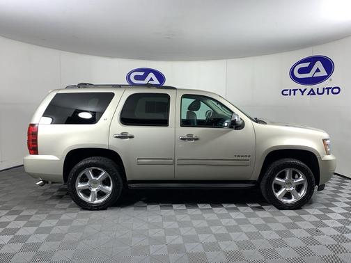 Champagne Silver Metallic 2013 Chevrolet Tahoe LT