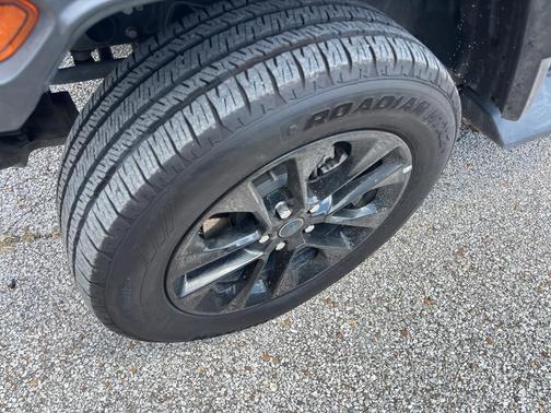 Granite Crystal Metallic Clearcoat 2025 Jeep Wrangler 4xe Sahara