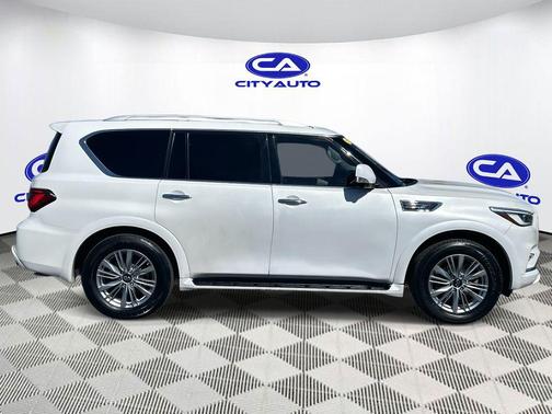 2019 INFINITI QX80 Luxe