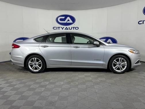 2018 Ford Fusion Hybrid S