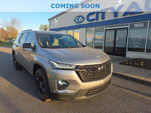 Sterling Gray Metallic 2023 Chevrolet Traverse LS