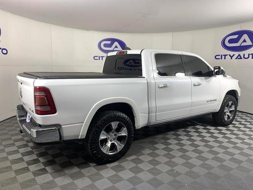 Delmonico Red Pearlcoat 2019 RAM 1500 Longhorn