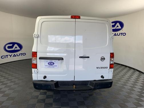 Glacier White 2019 Nissan NV Cargo NV2500 HD SV V6