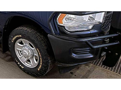 2021 RAM 2500 Tradesman Crew Cab 4x4 6'4' Box