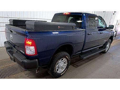 2021 RAM 2500 Tradesman Crew Cab 4x4 6'4' Box