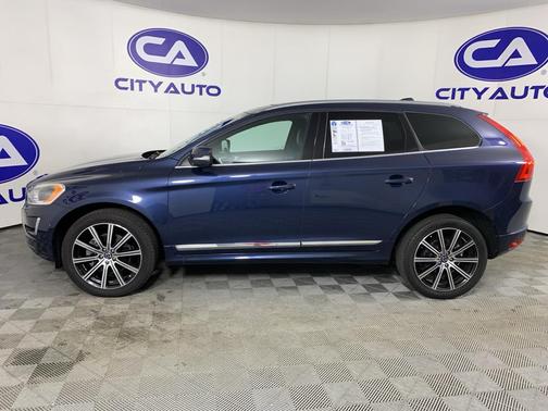 2015 Volvo XC60 T6 Platinum