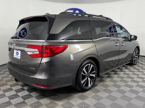 2019 Honda Odyssey Elite