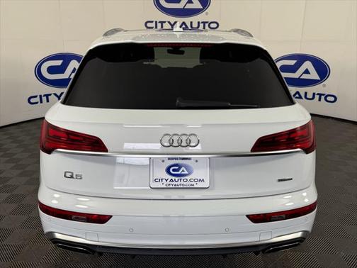 2021 Audi Q5 Prestige 55 TFSI e quattro S tronic