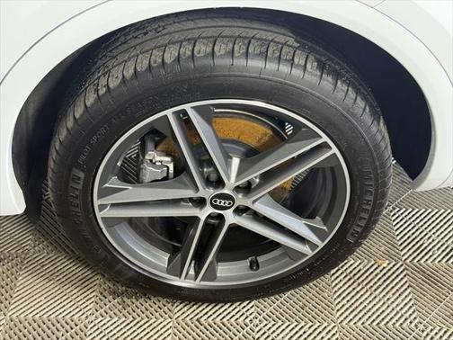 2021 Audi Q5 Prestige 55 TFSI e quattro S tronic
