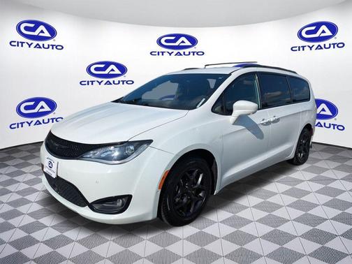 2019 Chrysler Pacifica Touring Plus