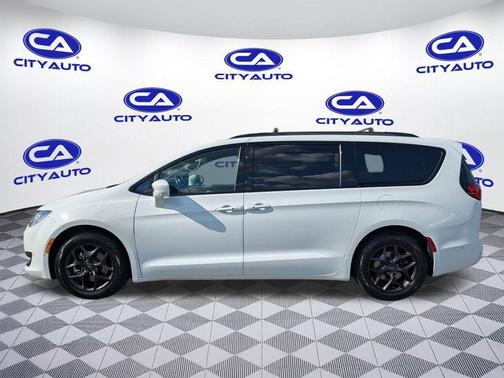 2019 Chrysler Pacifica Touring Plus