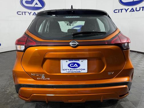 2023 Nissan Kicks SV