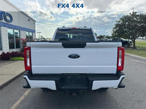 Oxford White 2026 Ford F-250 XL
