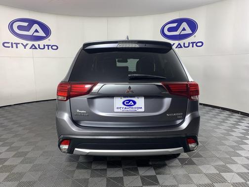 2018 Mitsubishi Outlander SEL