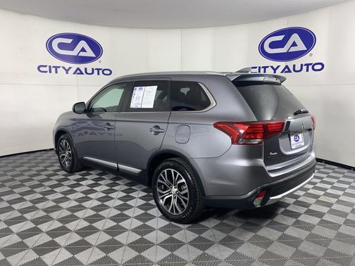 2018 Mitsubishi Outlander SEL