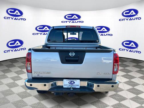 2021 Nissan Frontier SV