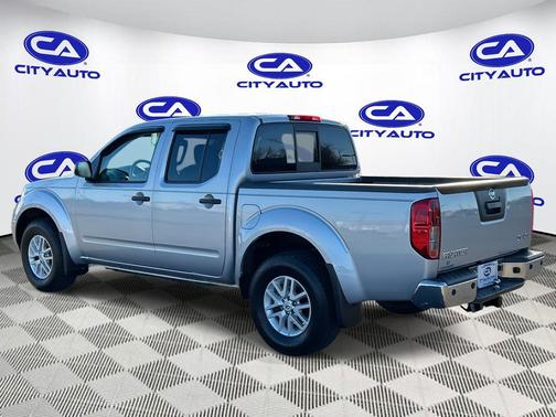 2021 Nissan Frontier SV