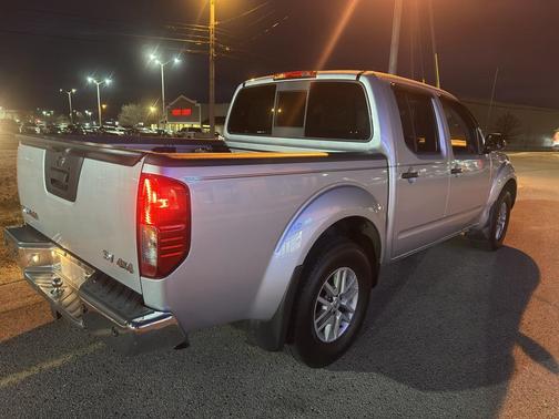2021 Nissan Frontier SV