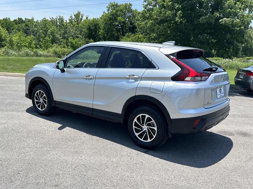Alloy Silver Metallic 2025 Mitsubishi Eclipse Cross ES