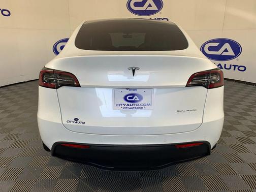 Pearl White Multi-Coat 2020 Tesla Model Y Long Range Dual Motor All-Wheel Drive