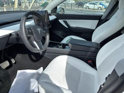 2020 Tesla Model Y Long Range Dual Motor All-Wheel Drive