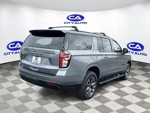 2021 Chevrolet Suburban 4WD Z71