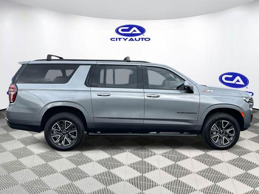 2021 Chevrolet Suburban 4WD Z71