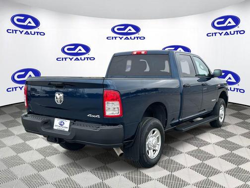 2021 RAM 2500 Tradesman Crew Cab 4x4 6'4' Box