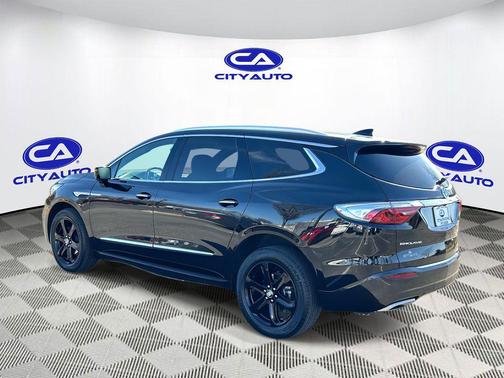 2024 Buick Enclave Essence FWD
