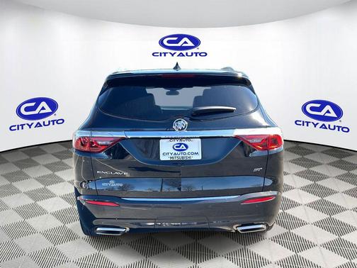 2024 Buick Enclave Essence FWD