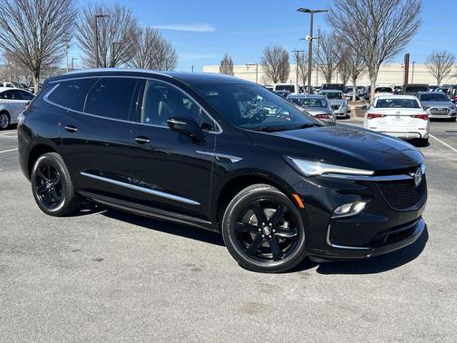 2024 Buick Enclave Essence FWD