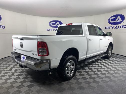 2022 RAM 2500 Big Horn Crew Cab 4x4 6'4' Box