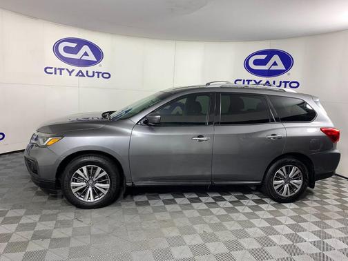Gun Metallic 2020 Nissan Pathfinder SV 2WD