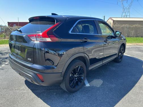 2025 Mitsubishi Eclipse Cross LE