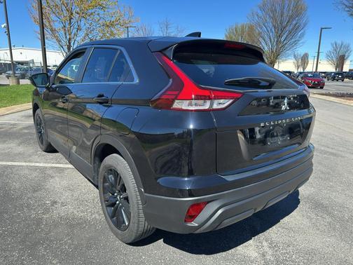 2025 Mitsubishi Eclipse Cross LE