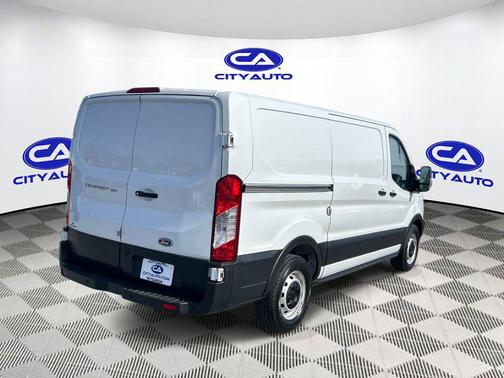 Oxford White 2019 Ford Transit-150 Base