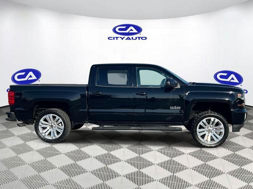 2018 Chevrolet Silverado 1500 2LT