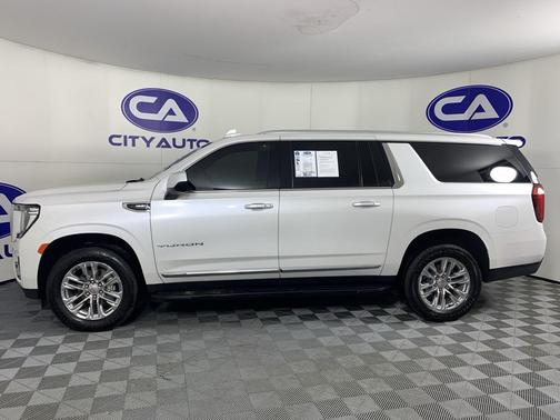 2023 GMC Yukon XL SLT