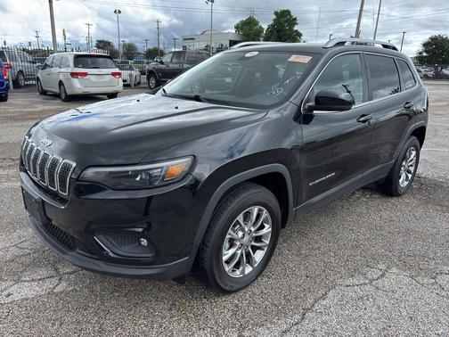Diamond Black Crystal Pearlcoat 2019 Jeep Cherokee Latitude Plus