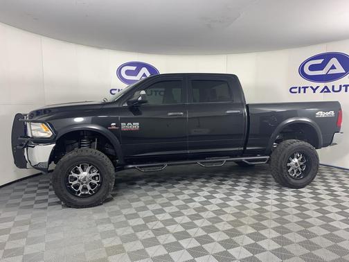 2018 RAM 2500 Tradesman Crew Cab 4x4 6'4' Box