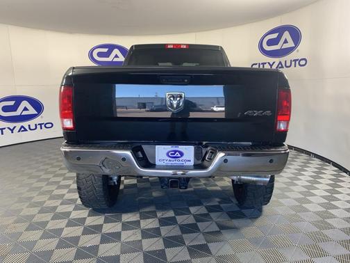 2018 RAM 2500 Tradesman Crew Cab 4x4 6'4' Box