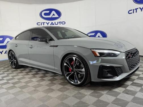 2022 Audi S5 3.0T Prestige