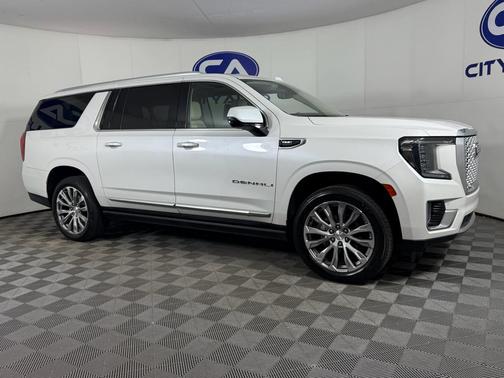 2021 GMC Yukon XL Denali