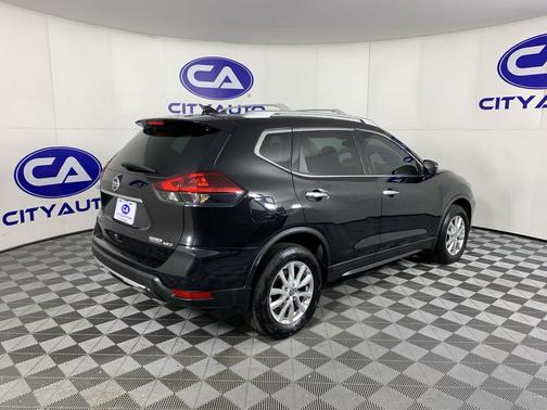Magnetic Black Pearl 2019 Nissan Rogue S