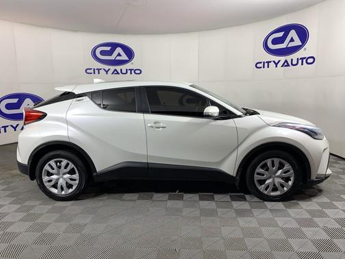 2020 Toyota C-HR LE