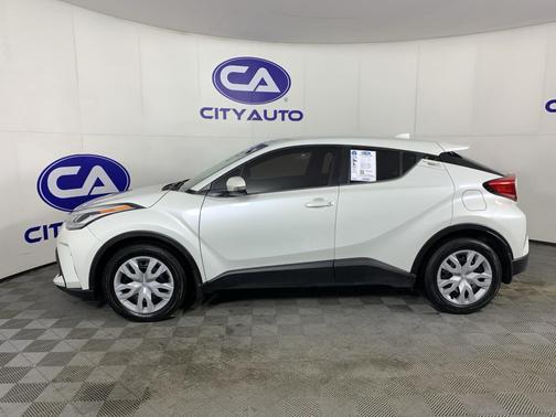 2020 Toyota C-HR LE