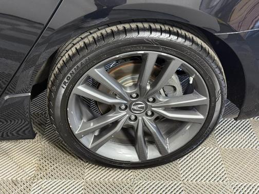 2019 Acura TLX Technology